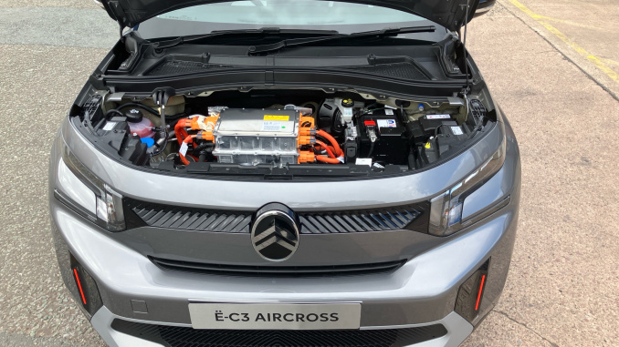 Citroen C3 Aircross 83kW Extended Range Collection 54kWh 5dr Auto Electric Hatchback - Image 8